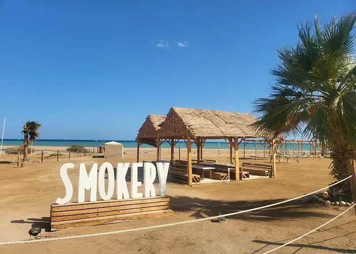 Elgouna - Directly To The Marina Apartment *