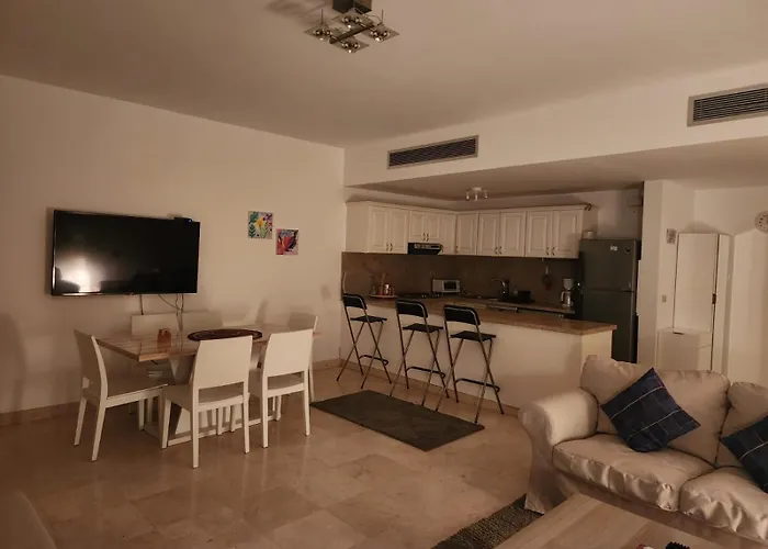 Apartment Elgouna - Directly To The Marina *